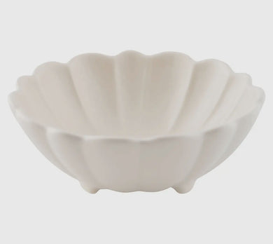 Scallop footed bowl