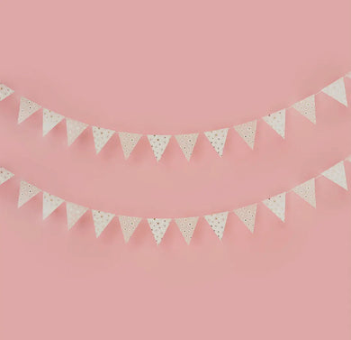 Daisy paper garland