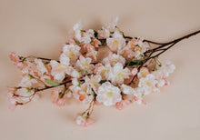 Load image into Gallery viewer, Floral and Green Stems