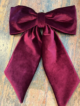 Load image into Gallery viewer, Big Beautiful Bow
