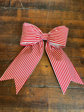 Load image into Gallery viewer, Big Beautiful Bow