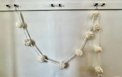 Pom Pom Garland