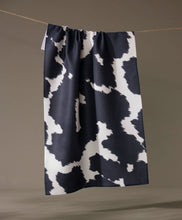 Load image into Gallery viewer, Fall Geometry Towel