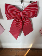 Load image into Gallery viewer, Big Beautiful Bow