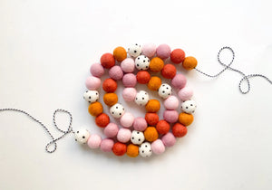 Pearl and Jane Garlands