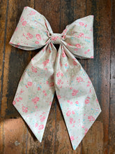 Load image into Gallery viewer, Big Beautiful Bow