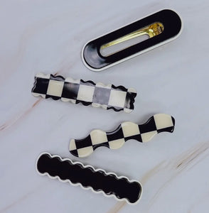 Black and Checkered Clips