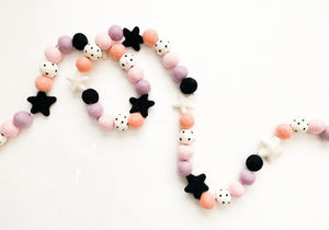 Pearl and Jane Garlands