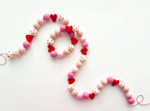 Load image into Gallery viewer, Pearl and Jane Garlands