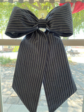 Load image into Gallery viewer, Big Beautiful Bow