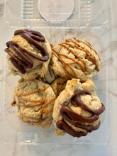 Load image into Gallery viewer, Mom &amp; Me Treats