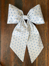 Load image into Gallery viewer, Big Beautiful Bow