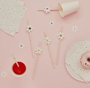 Daisy paper straws