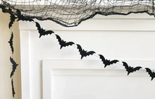 Load image into Gallery viewer, Pearl and Jane Garlands