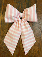 Load image into Gallery viewer, Big Beautiful Bow