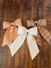 Load image into Gallery viewer, Big Beautiful Bow