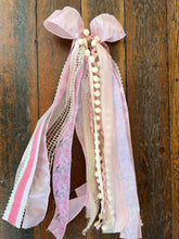 Load image into Gallery viewer, VALENTINE RIBBON BUNDLE