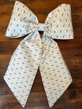 Load image into Gallery viewer, Big Beautiful Bow