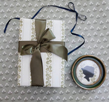 Load image into Gallery viewer, Parcel Paper