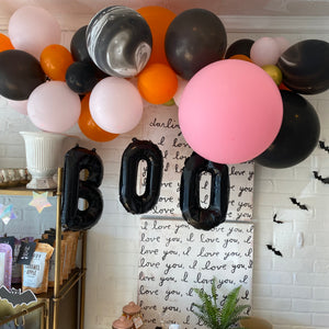 BOO balloon garland